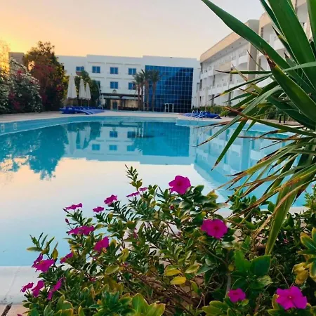 Cecelia Beach Hotel